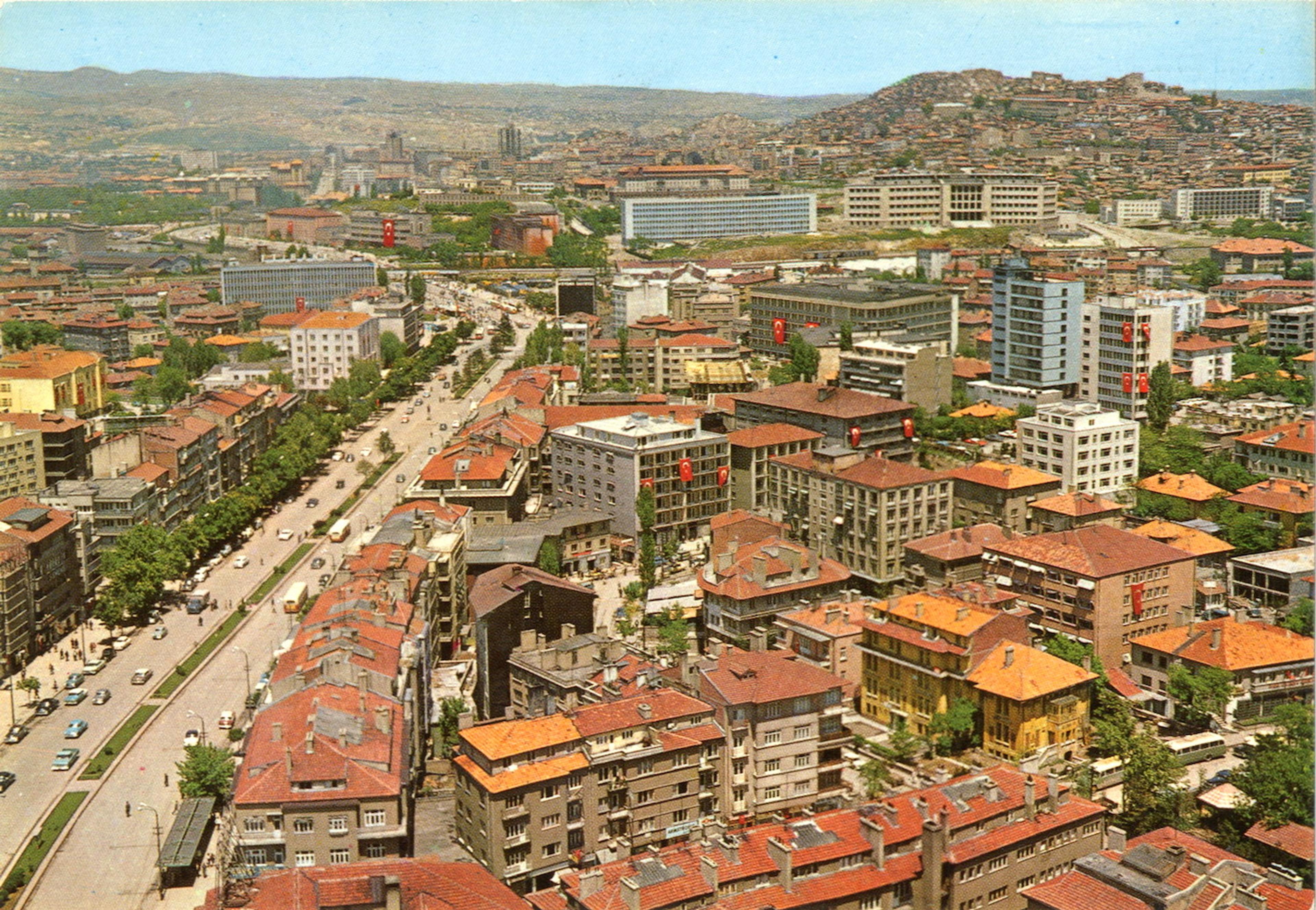Kızılay’dan Ankara Kalesi’ne doğru görünüm SALT Araştırma, Harika-Kemali Söylemezoğlu Arşivi