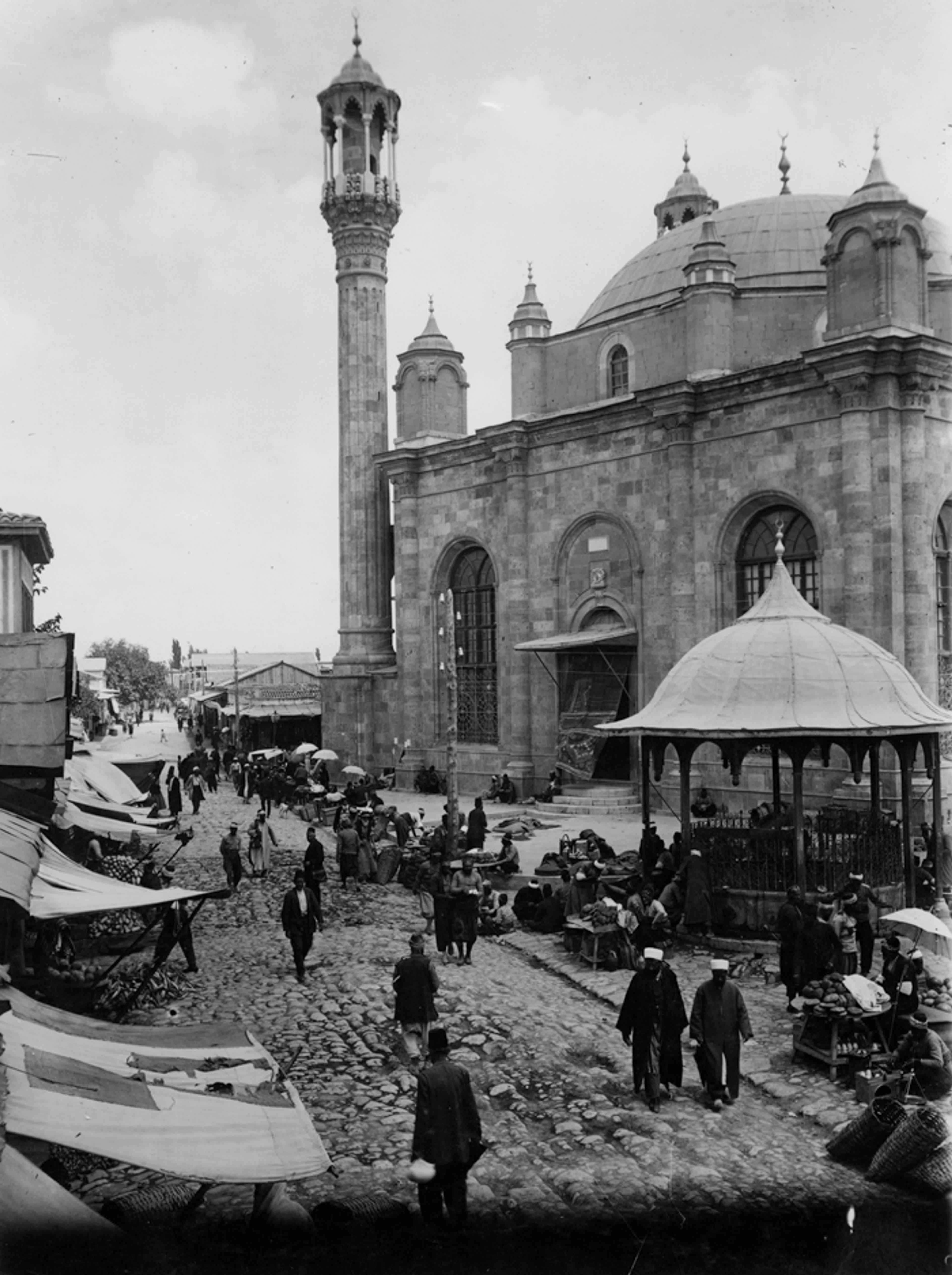 Konya Aziziye Camii Fotoğraf: Garabed K. Solakian SALT Araştırma, Ali Saim Ülgen Arşivi