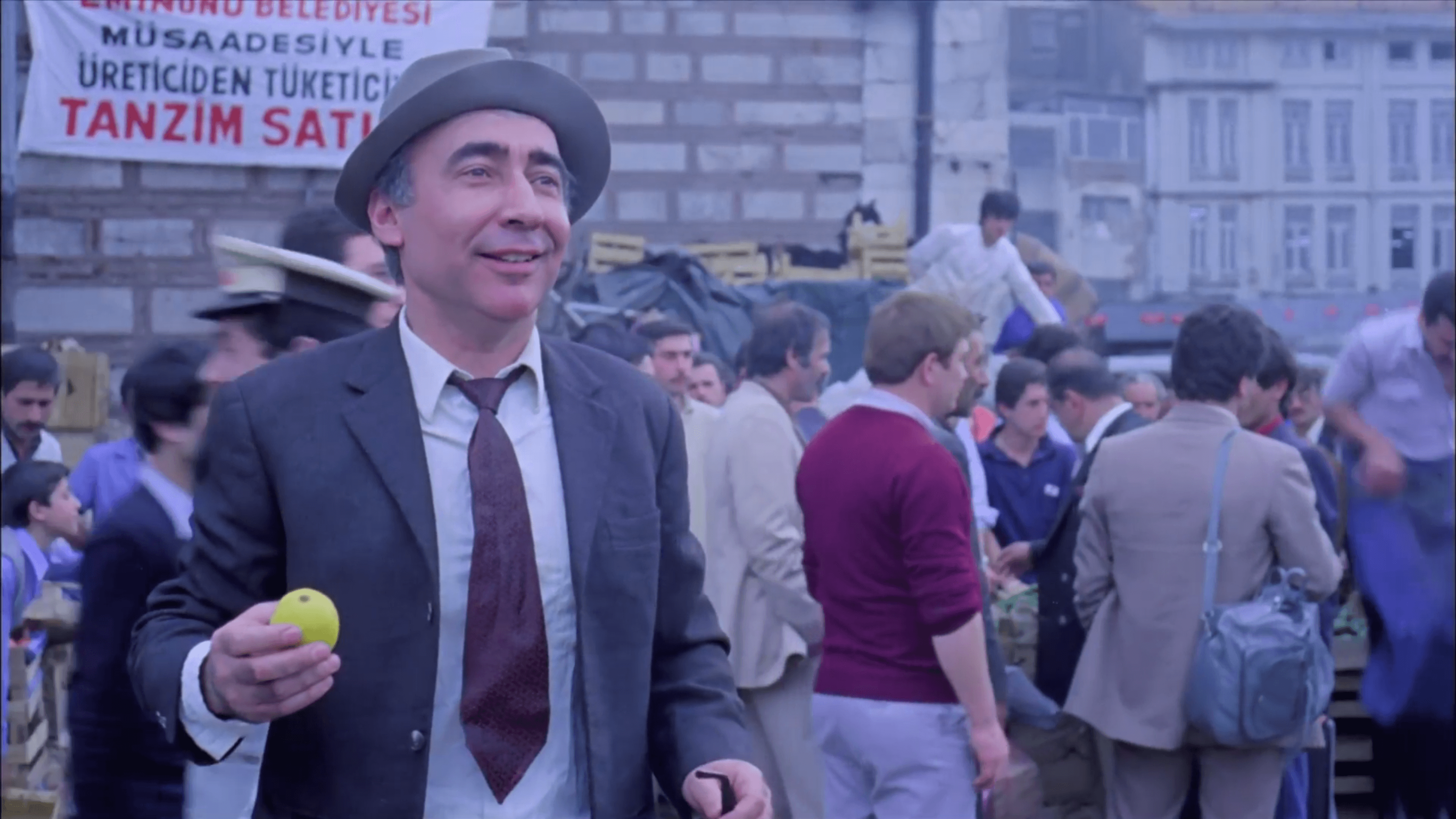 Çıplak Vatandaş (1985) filminden bir kare ©Uzman Filmcilik
