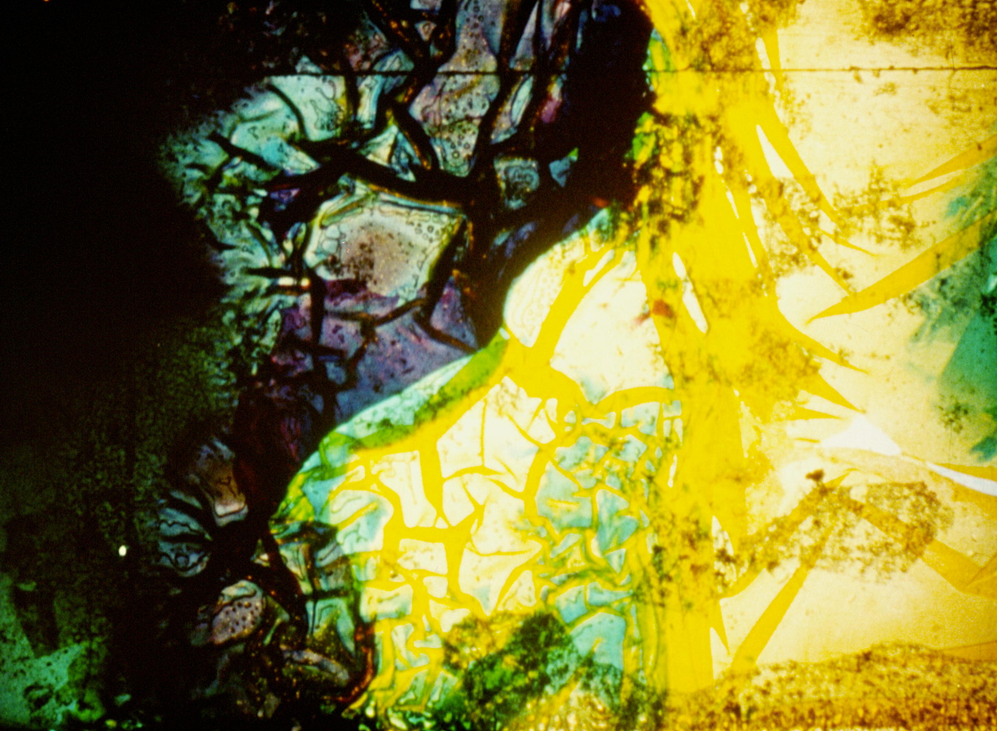 Parties visible et invisible d’un ensemble sous tension [Gerilim Altındaki Bir Bütünün Görünür ve Görünmez Parçaları] (2009) filminden bir kare ©Emmanuel Lefrant
