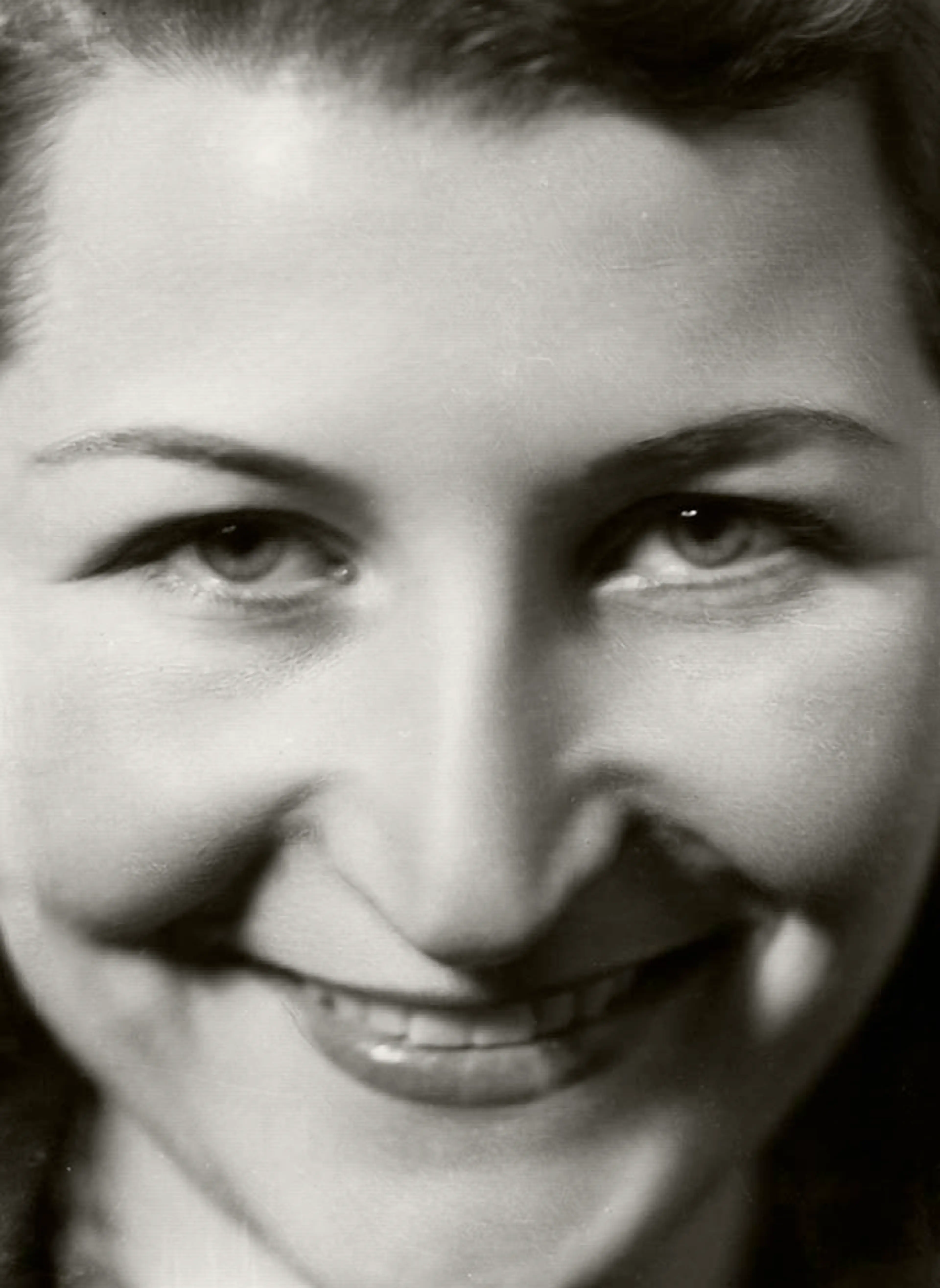 Maryam Şahinyan (1911, Sivas - 1996, İstanbul)