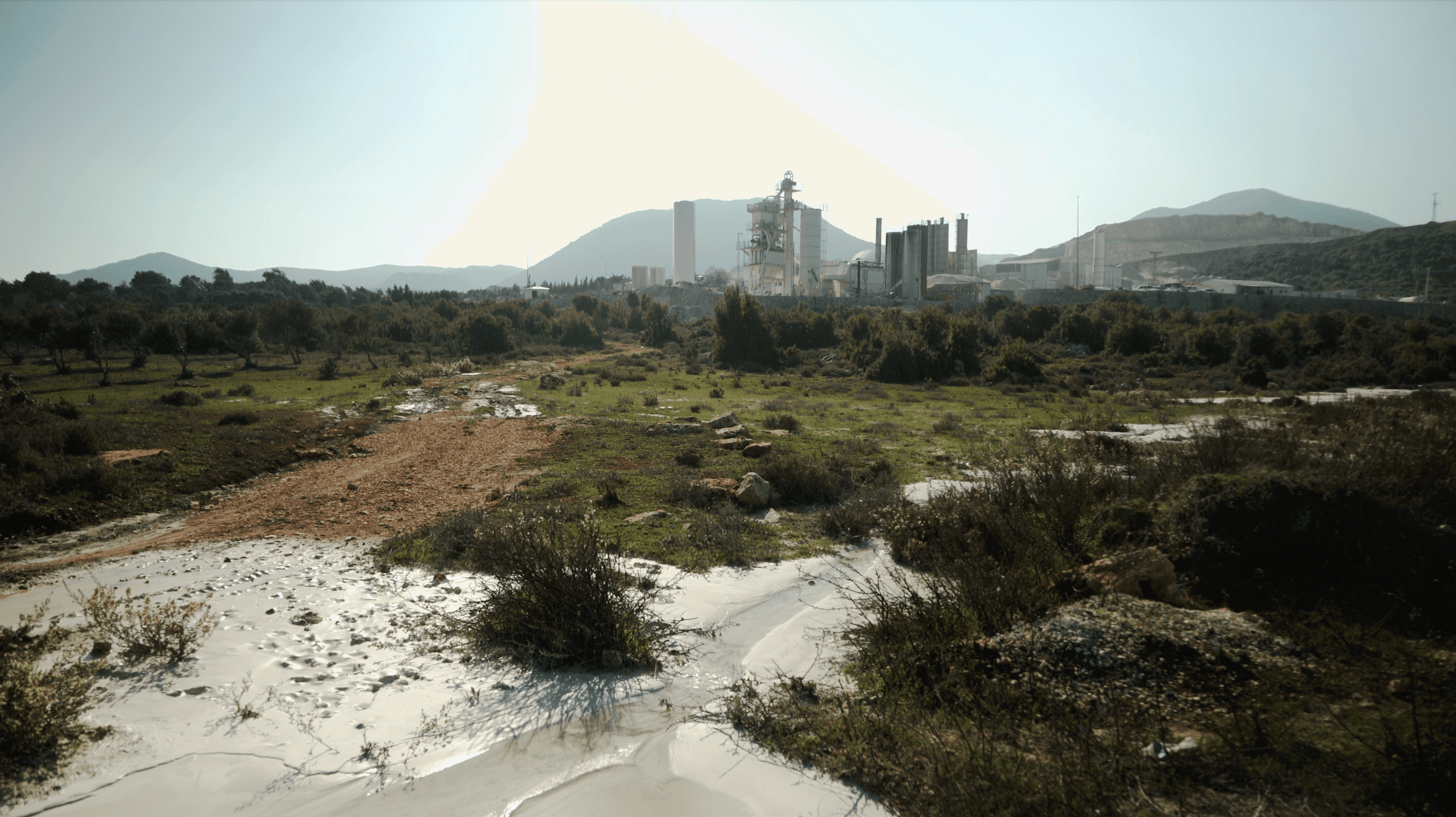 Still from Hatay: 24 Aralık 2024-8 Ocak 2025 [Hatay: December 24, 2024-January 8, 2025] (2025) ©İmre Azem