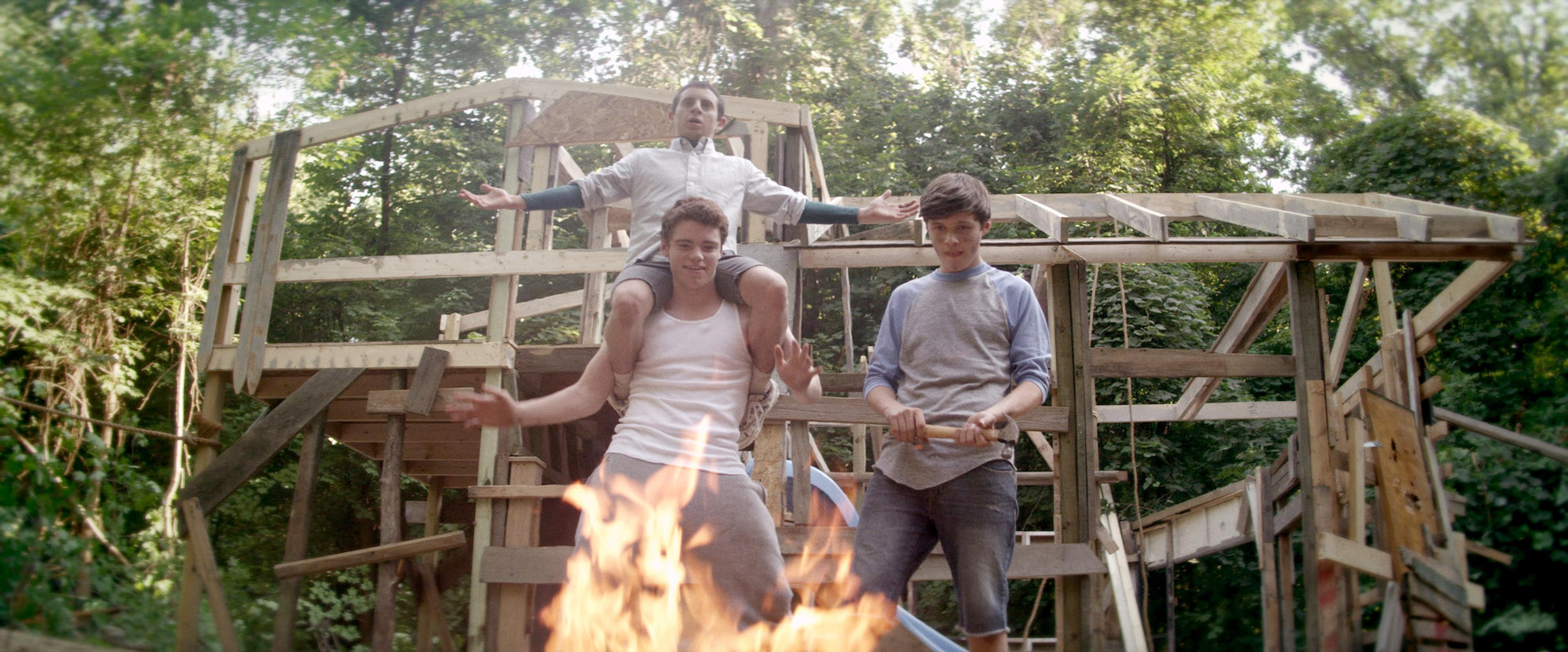 The Kings of Summer [Yazın Kralları] (2013) filminden bir kare ©Pinema
