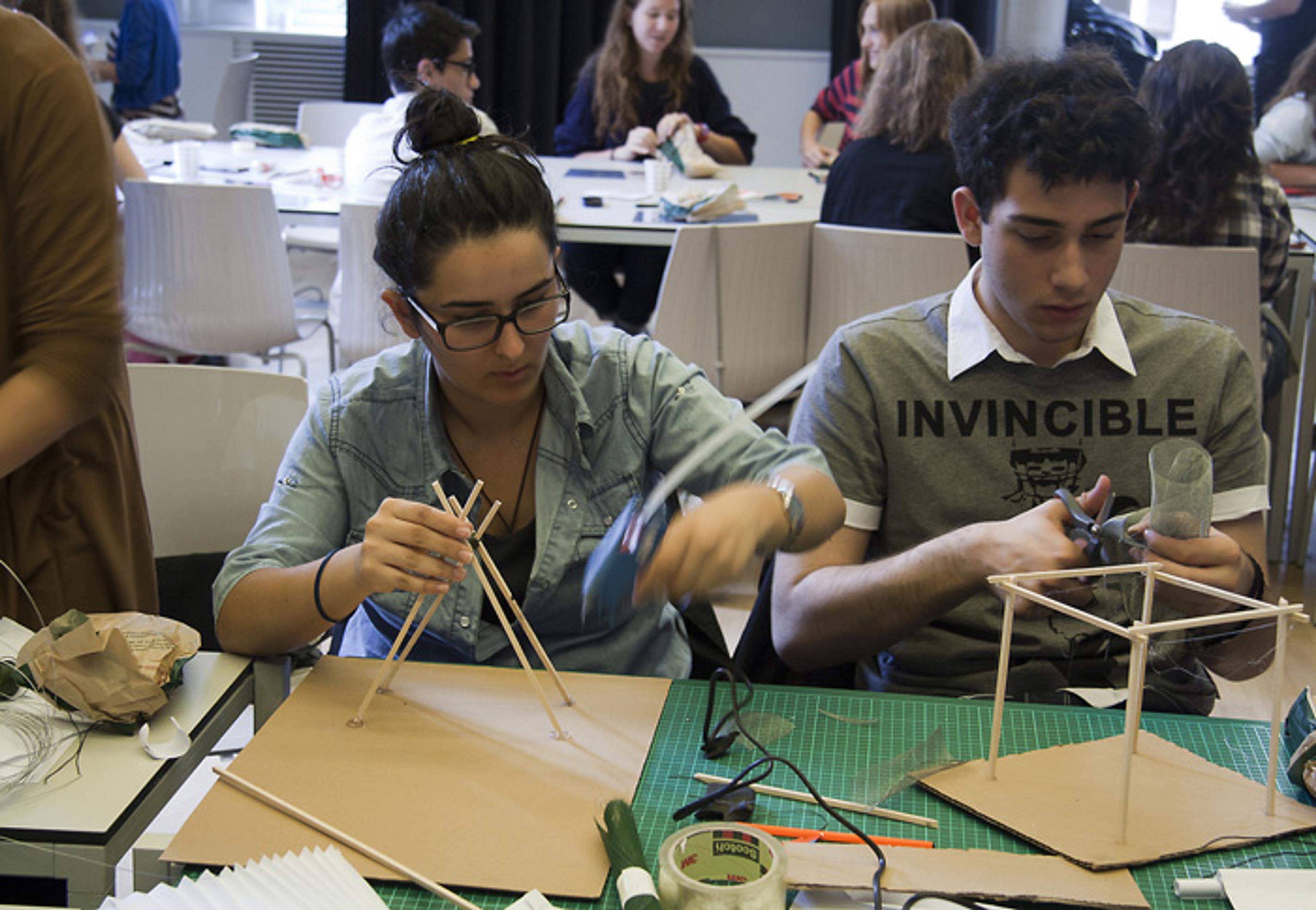 From the workshop “Mimar Oluyorum” [I’m Becoming an Architect], May 2012, SALT Galata
