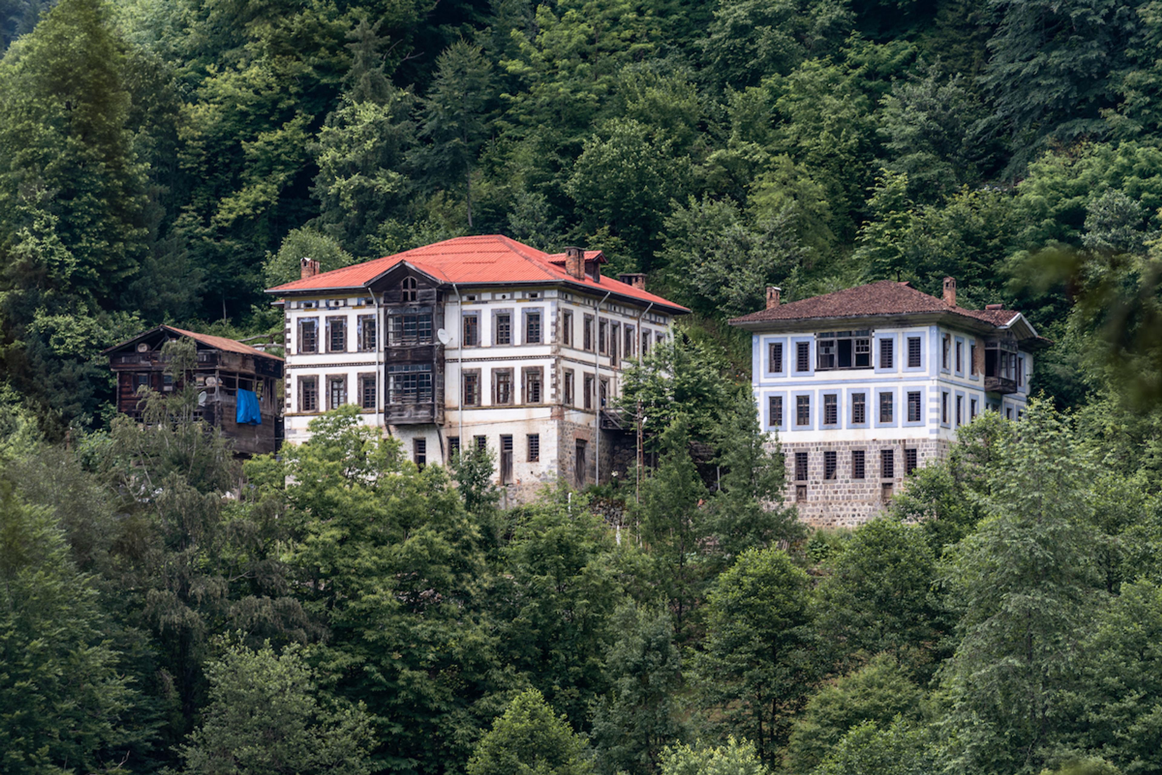 Hacaloğlu ve Deliemet Konakları, Makrevis Köyü (Çamlıhemşin, Rize), 2021 Fotoğraf: Hacer Bozkurt