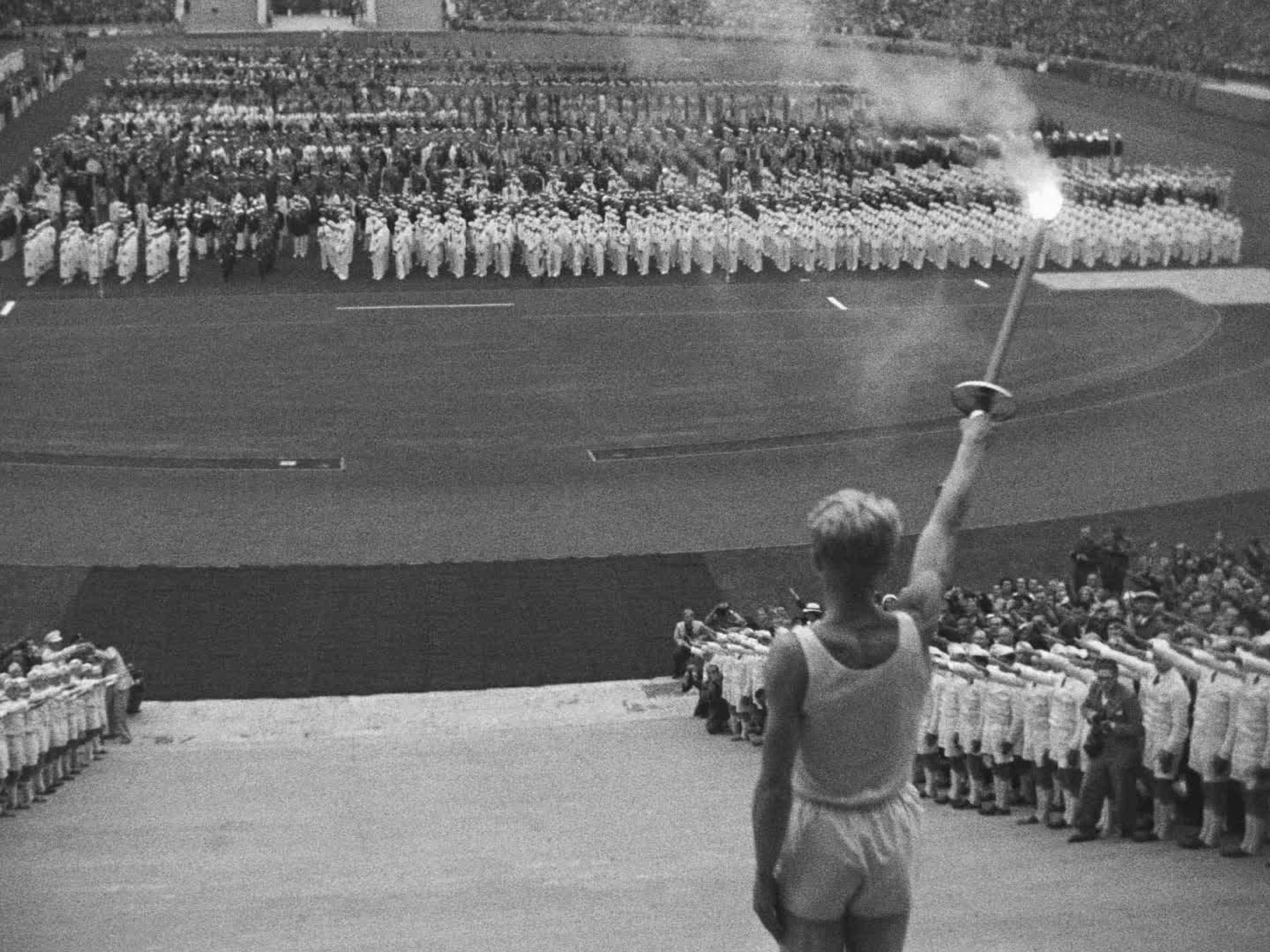 Olympia 1. Teil: Fest der Völker [Stad İlahları 1. Bölüm: Ulusların Bayramı] (1938) filminden bir kare ©Uluslararası Olimpiyat Komitesi