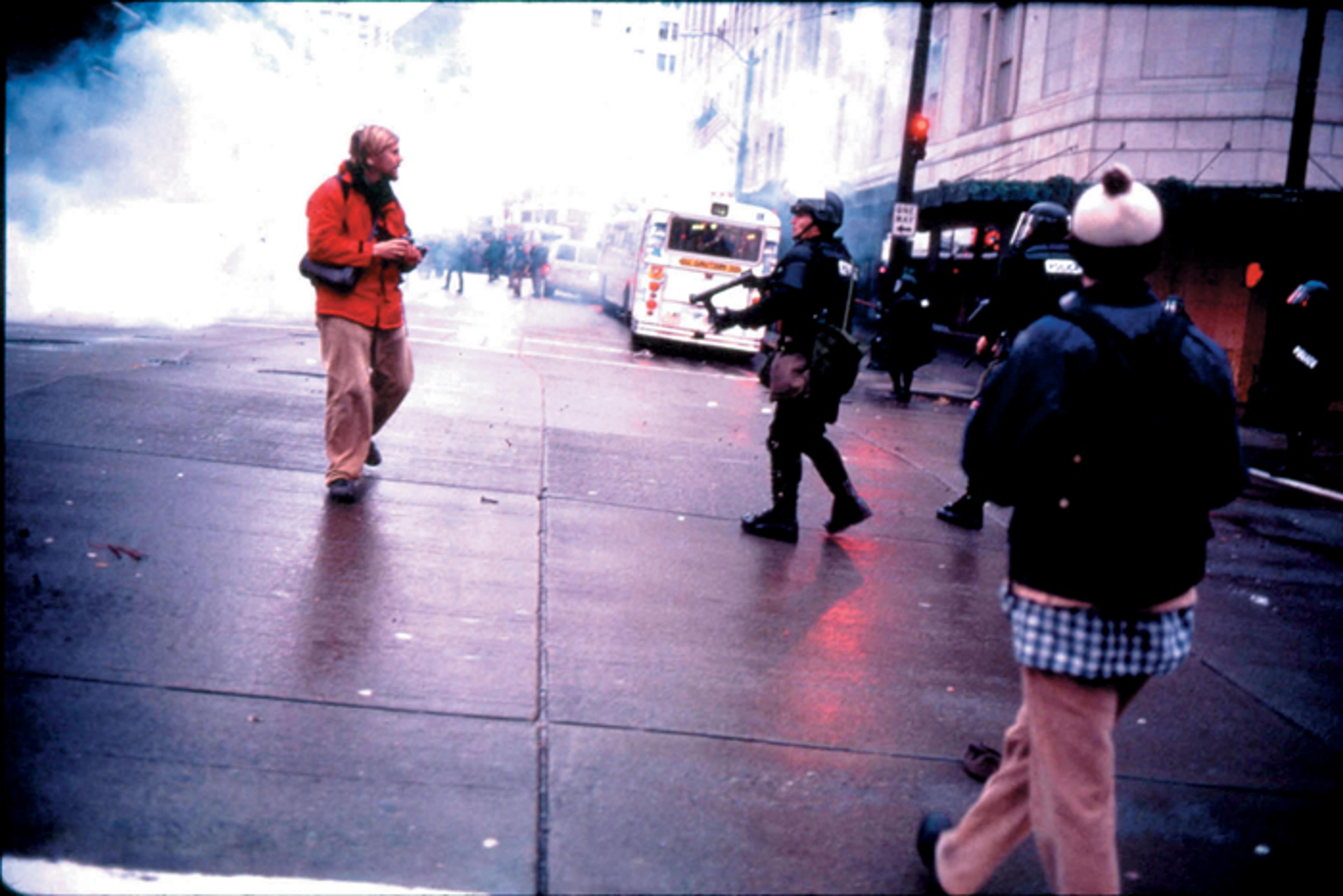 Allan Sekula, Waiting for Tear Gas , 1999-2000 MACBA Collection, MACBA Foundation © Allan Sekula, 2013