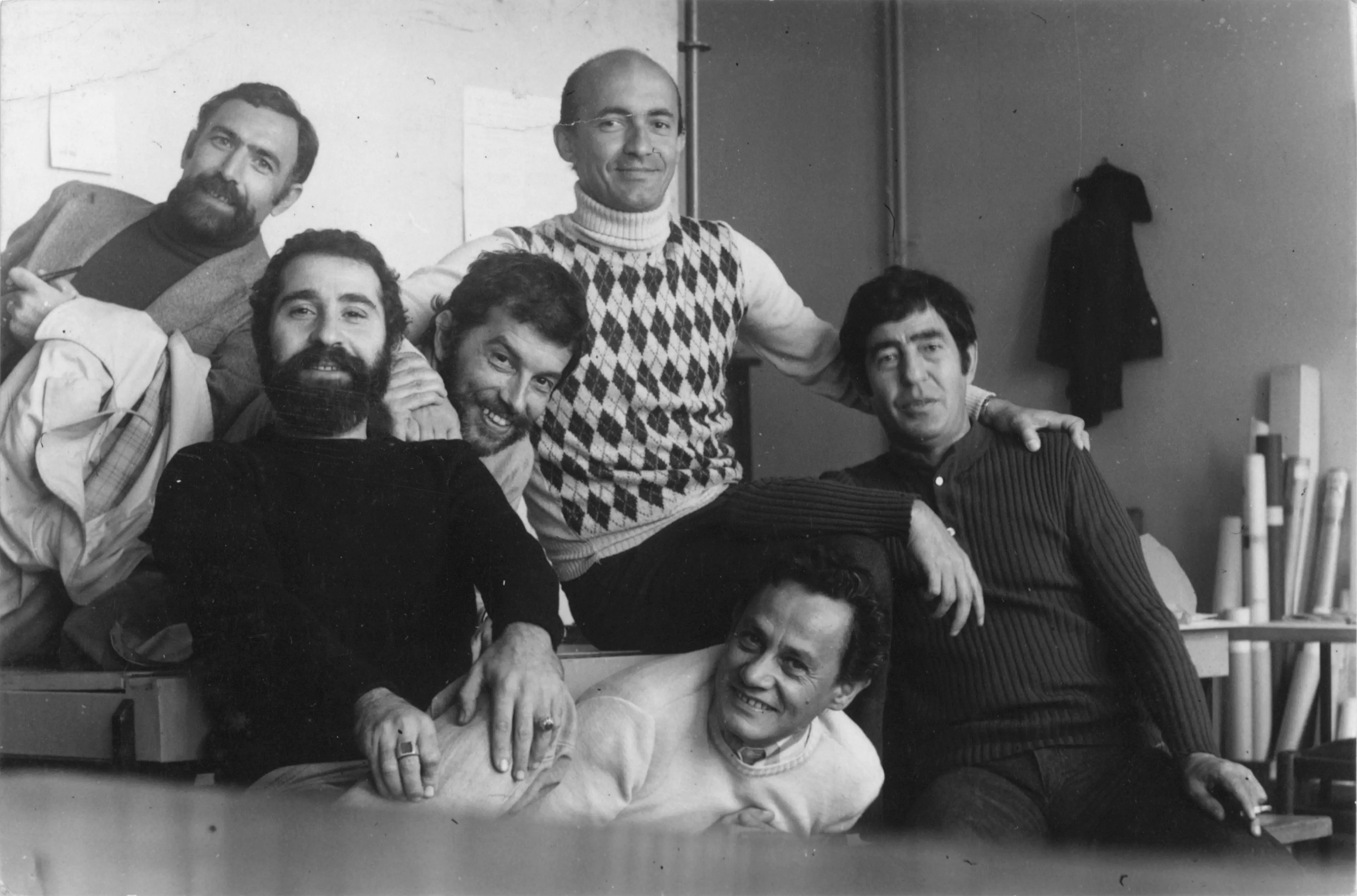 Mehmet G&uuml;lery&uuml;z, Koray Ariş, &Ouml;zer Kabaş, Erkal G&uuml;ng&ouml;ren, Ali Teoman Germaner (Aloş), and Saim Bugay, Istanbul State Academy of Fine Arts, circa 1970s Salt Research, &Ouml;zer Kabaş Archive