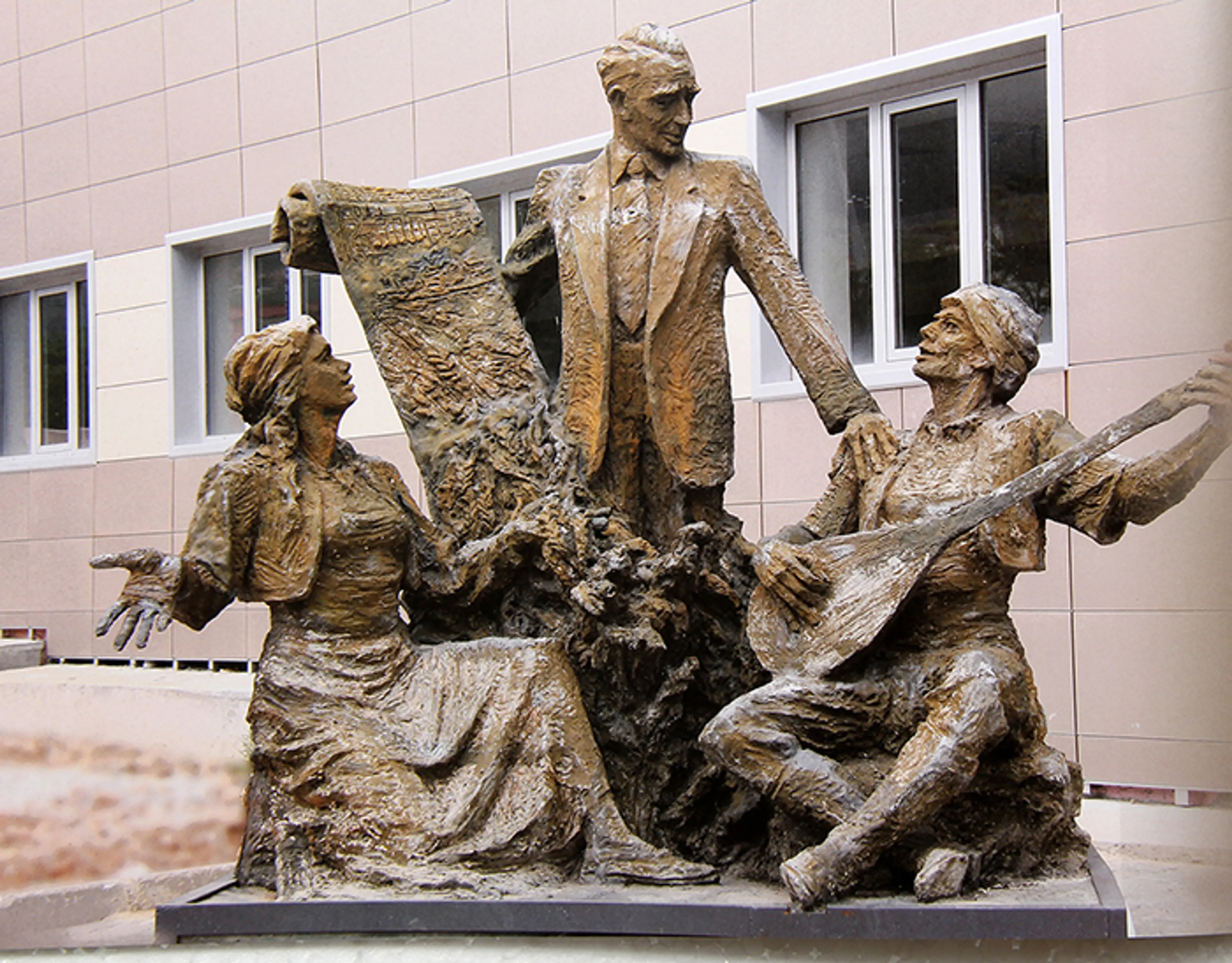 Muzaffer Sarısözen Monument, Ankara (1993) Metin Yurdanur Photo: Faruk Bayram