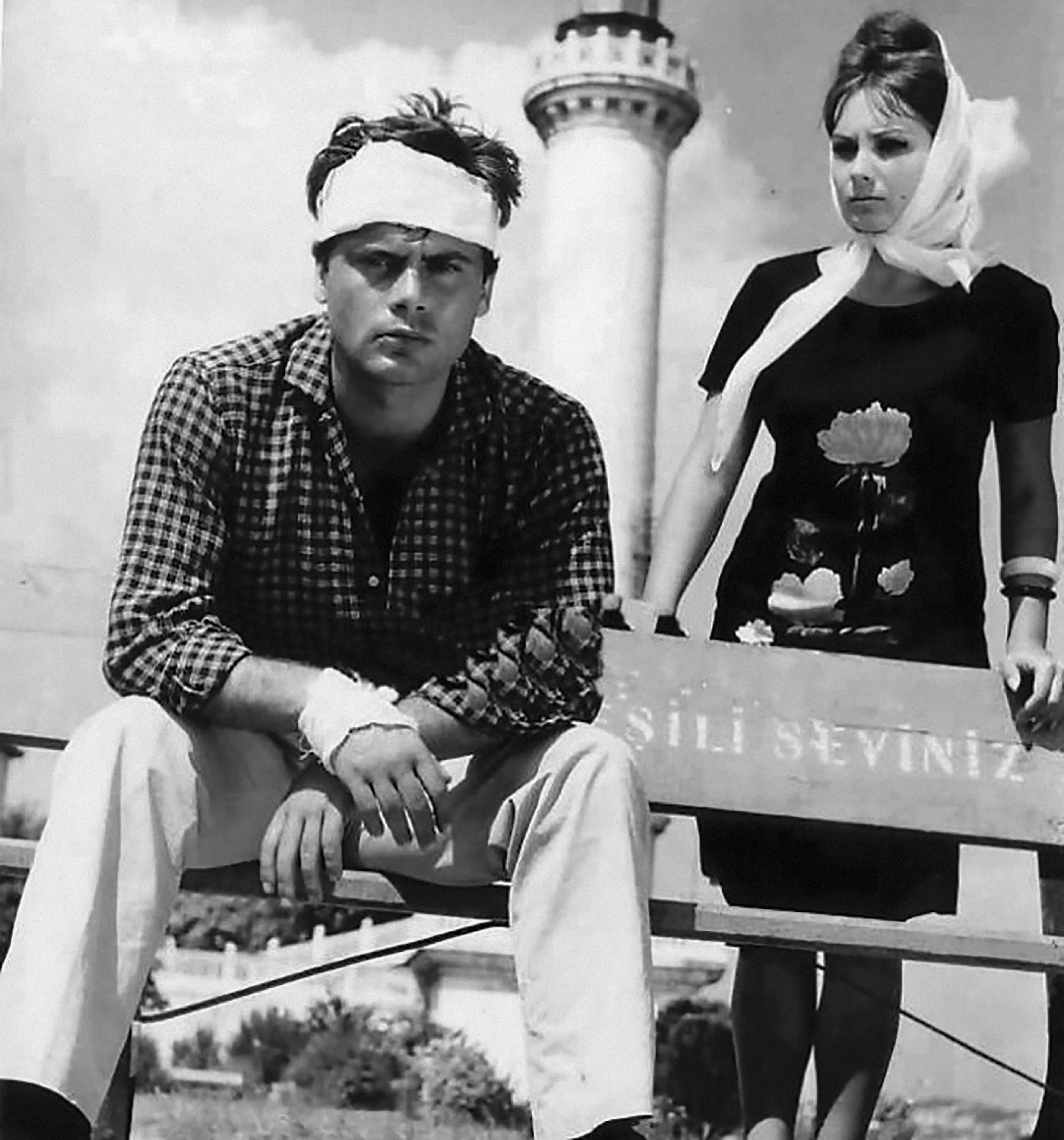 Still from the film Suçlular Aramızda [The Guilty Are Among Us] (1964) ©Fanatik Film