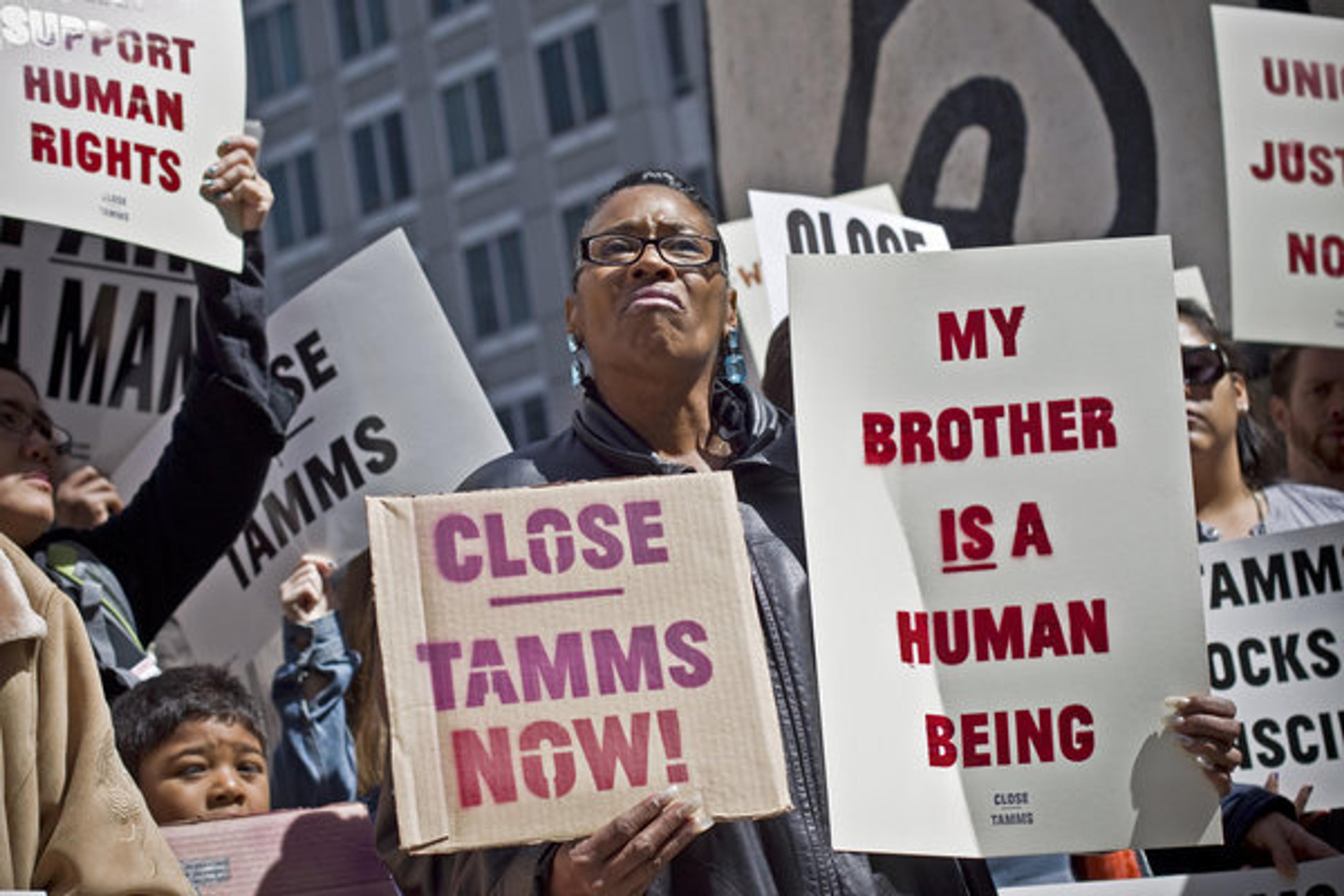 Laurie Jo Reynolds, Tamms Year Ten , 2008-2013, USA Arte Ûtil Archive