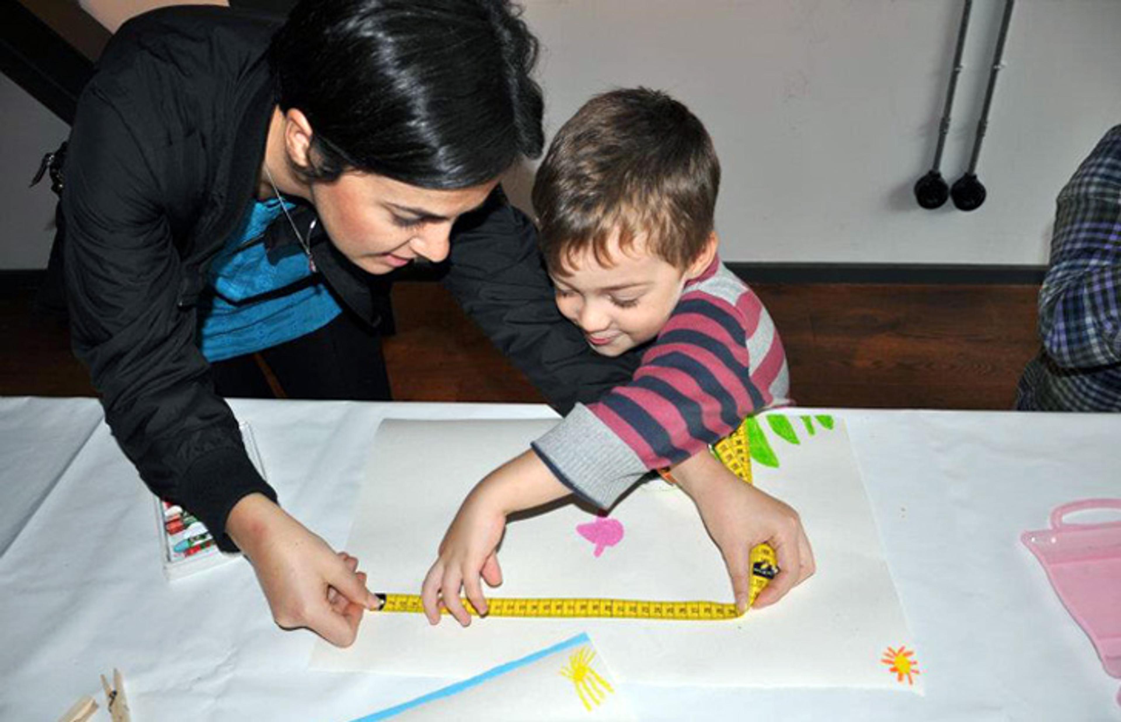 ''Anne bak! Lüfer Çizdim!'' atölyesi, Enstitü (Istanbul Culinary Institute), 2011