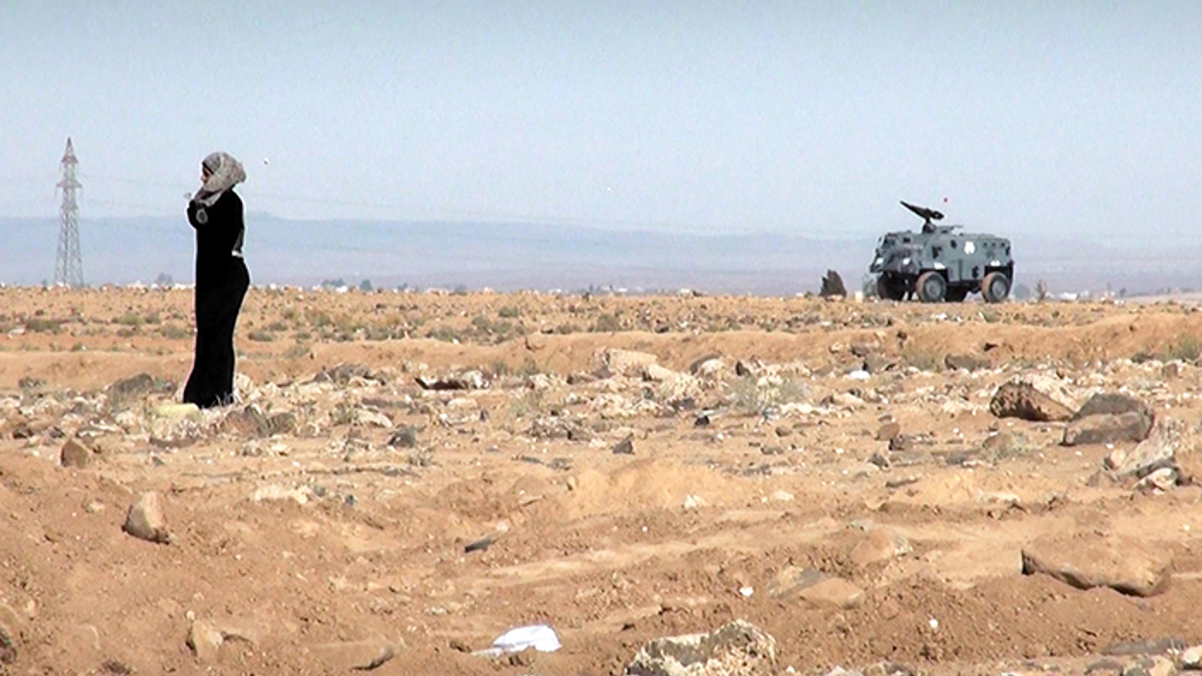Al Intithar (2013) filminden bir kare Mario Rizzi & Sharjah Art Foundation