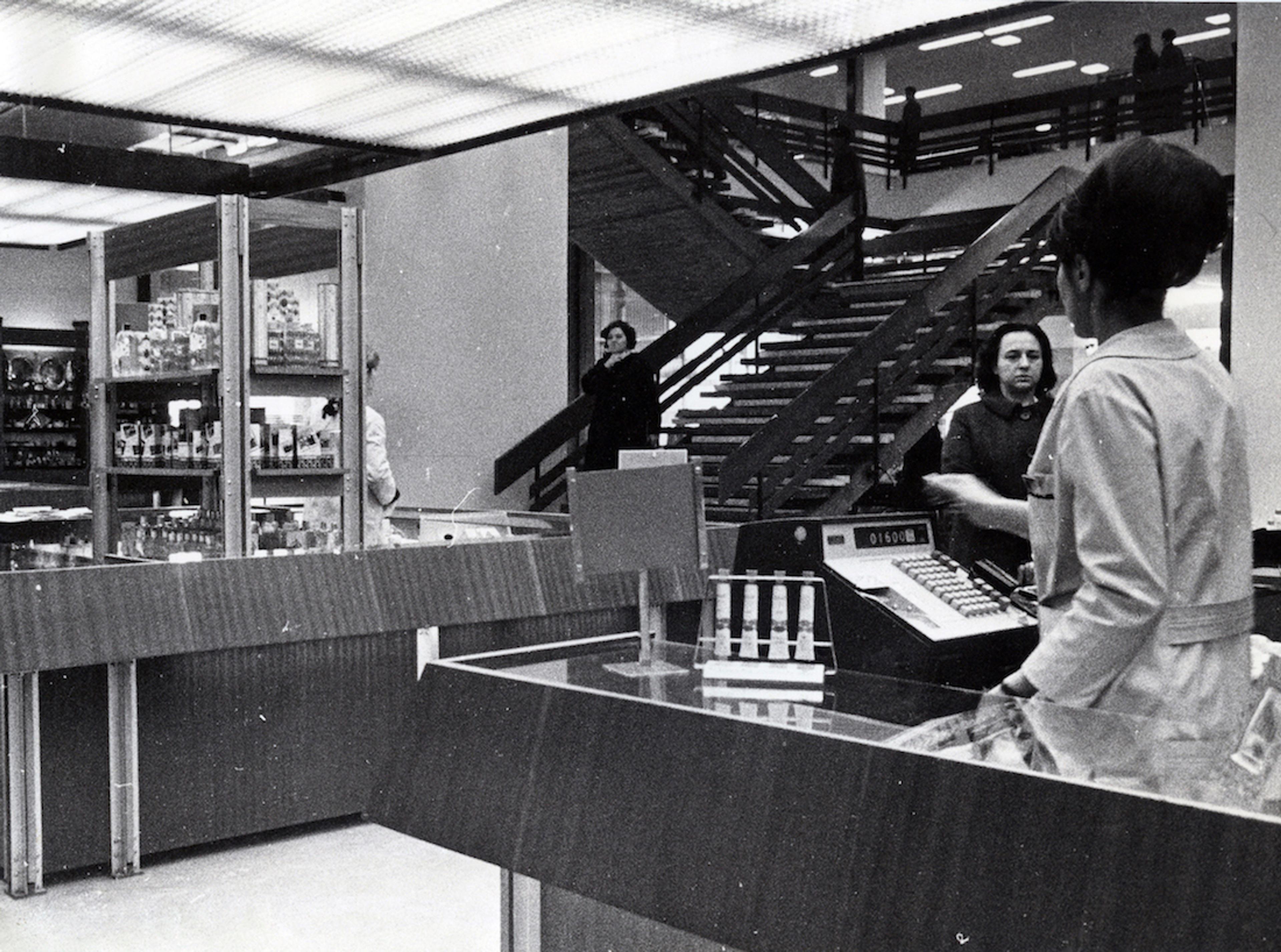 Fotoğraf: Önder Küçükerman Gima Resepsiyon, Ankara, 1966 Önder Küçükerman Arşivi [Umut Şumnu’nun izniyle]