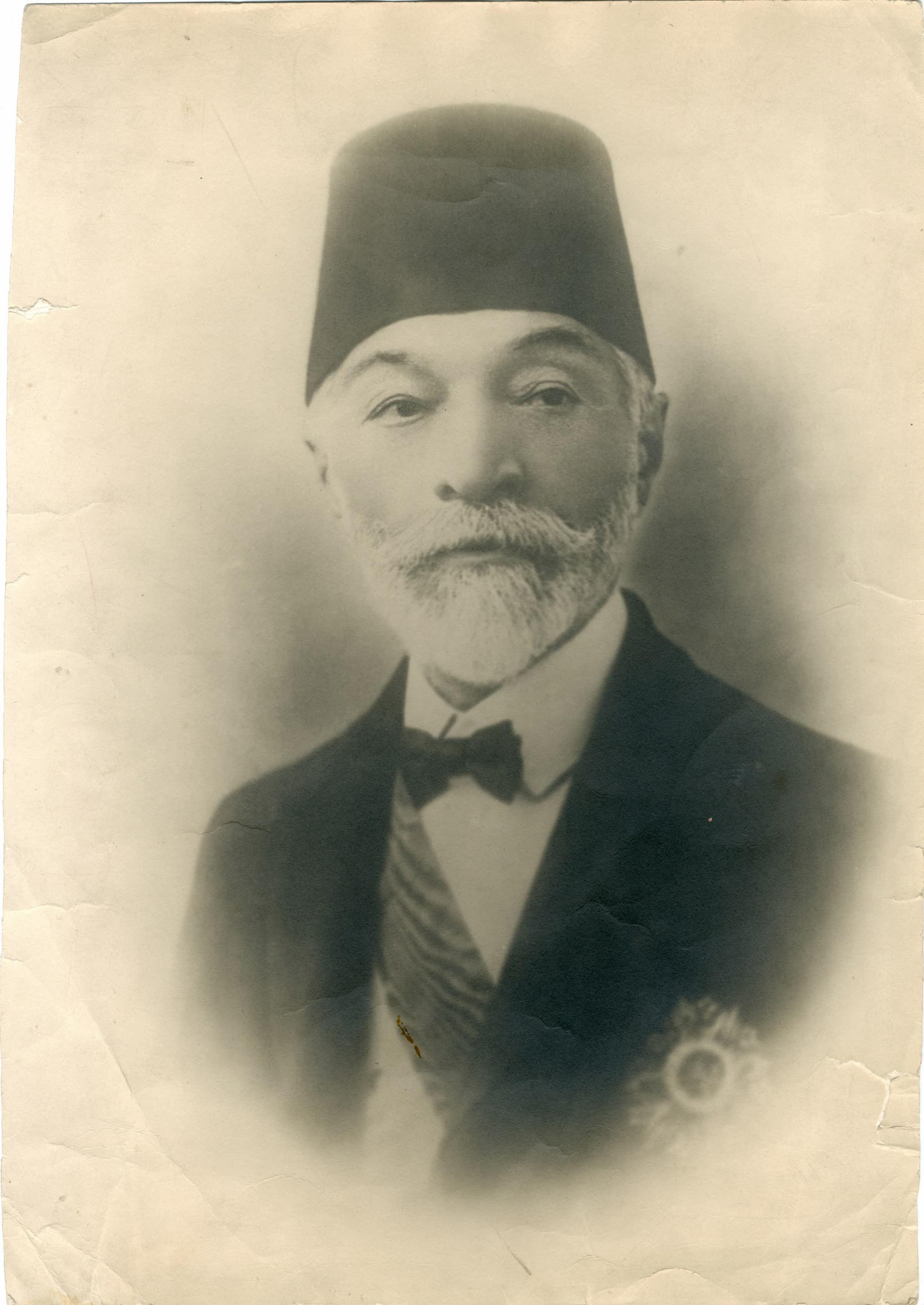 İzzet Holo Paşa Ahmet Semih Mümtaz Arşivi İzzet Holo Paşa’nın torunu Ahmet Semih Mümtaz’ın izniyle