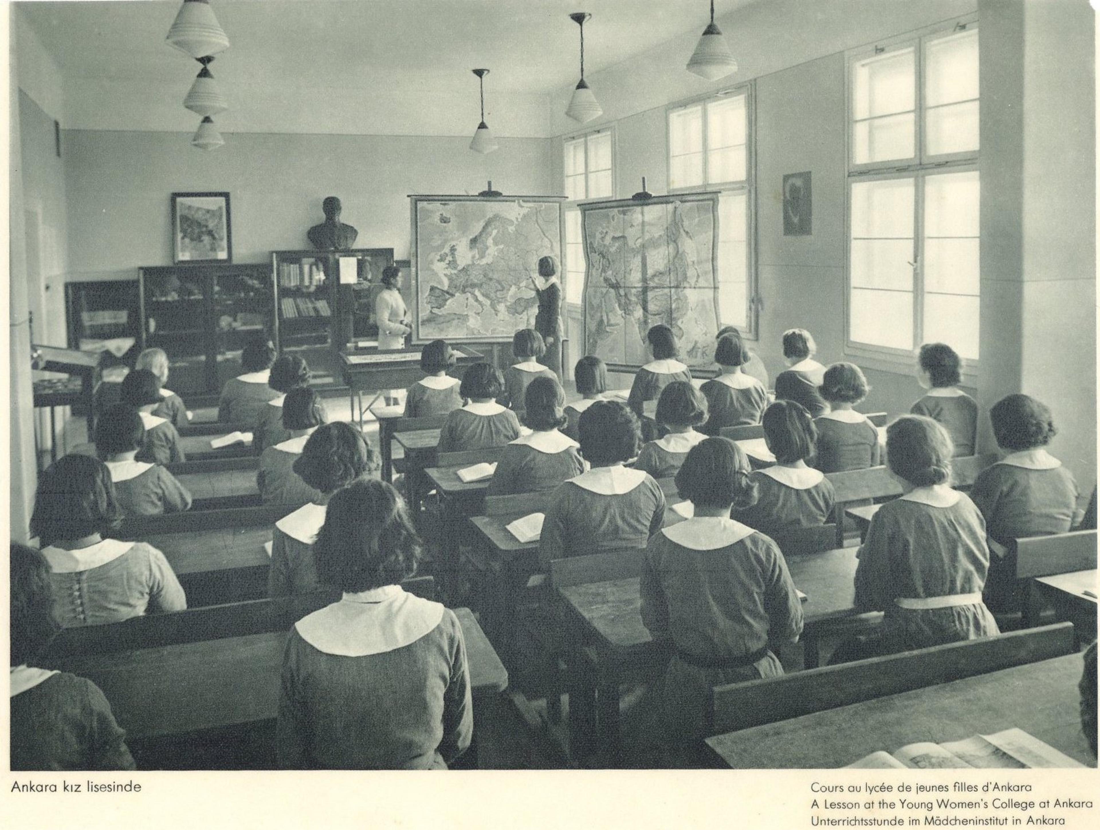 Ankara Kız Lisesi, 1930’lar Salt Araştırma, Fotoğraf ve Kartpostal Arşivi
