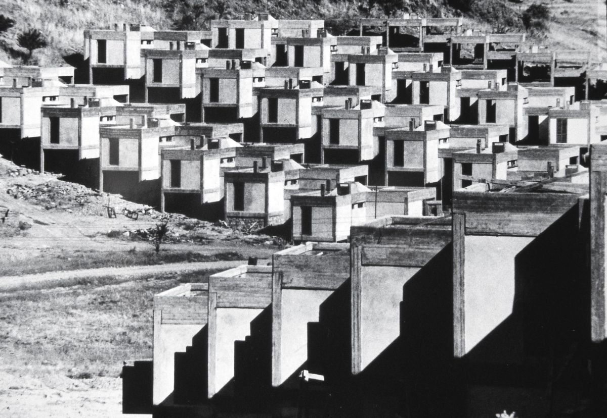 AR-TUR Tatil Köyü, 1970s AR-TUR Tatil Köyü, 1970’ler
SALT Araştırma, Altuğ-Behruz Çinici Arşivi