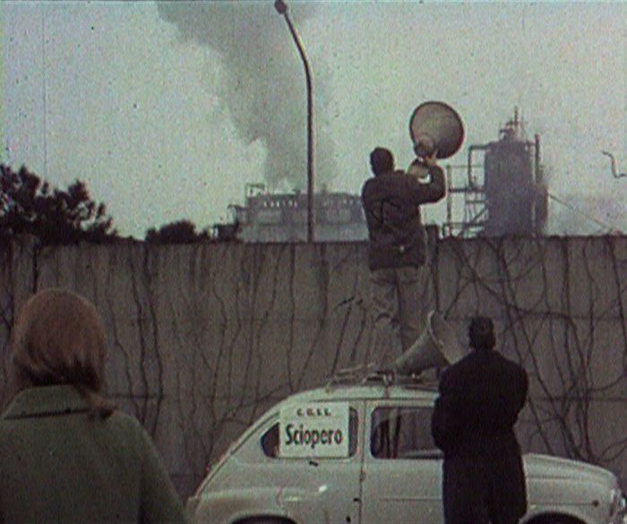 workers leaving the factory                                                                                                                                                                                                                                     <i>Workers Leaving the Factory</i> © Harun Farocki, 1995