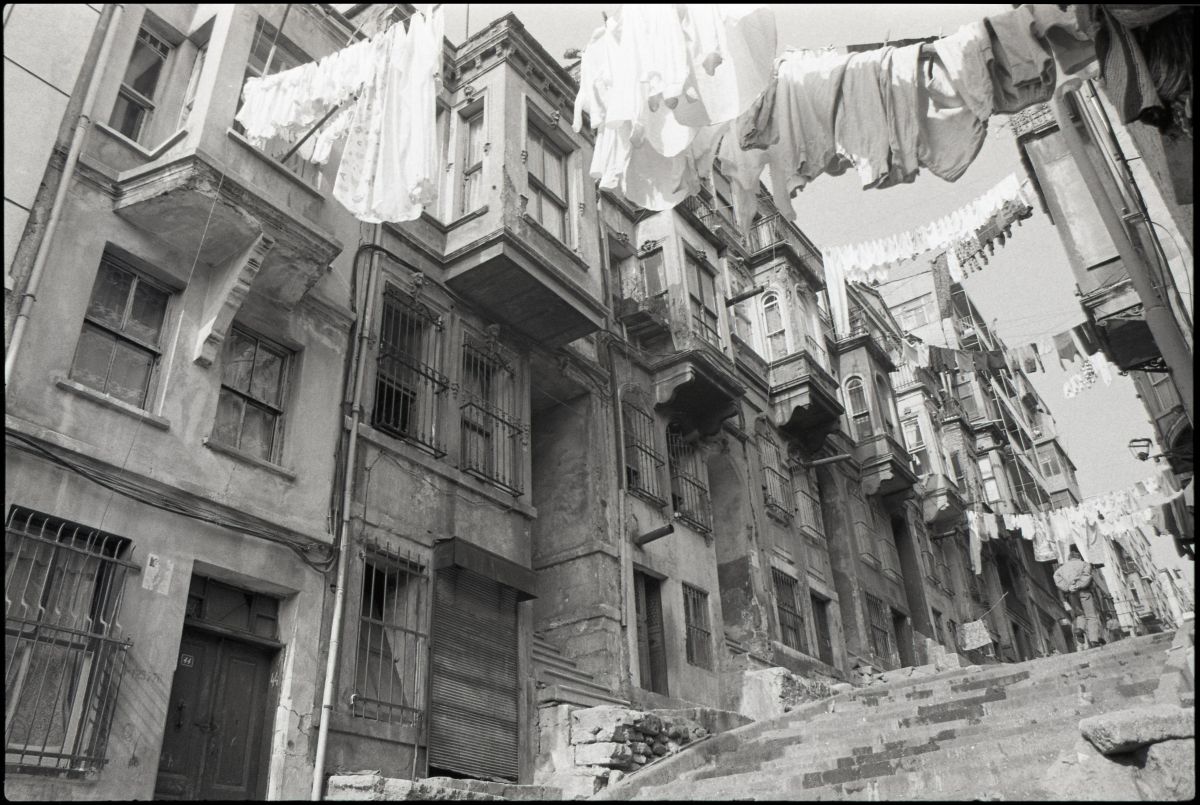 9 Sarayiçi Sokak, Gedikpaşa, 1989<br /><br />
