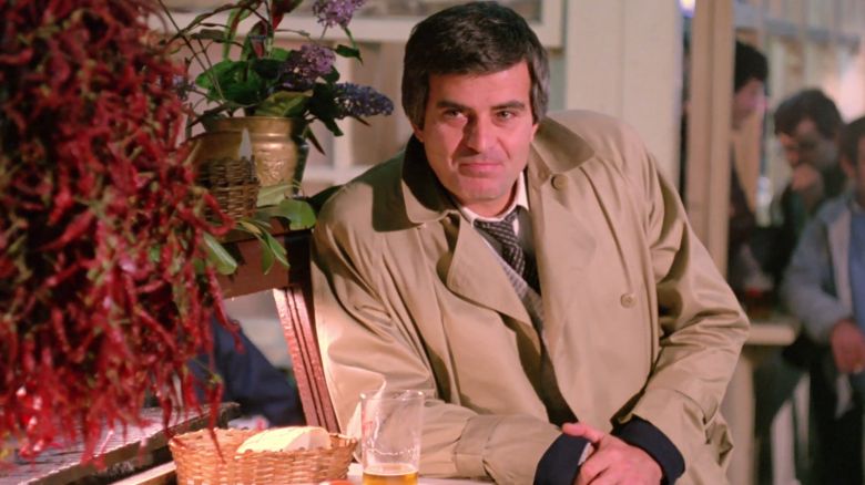 Beyoğlu’nun Arka Yakası (1986) filminden bir kare <i>Beyoğlu’nun Arka Yakası</i> (1986) filminden bir kare ©Uzman Filmcilik