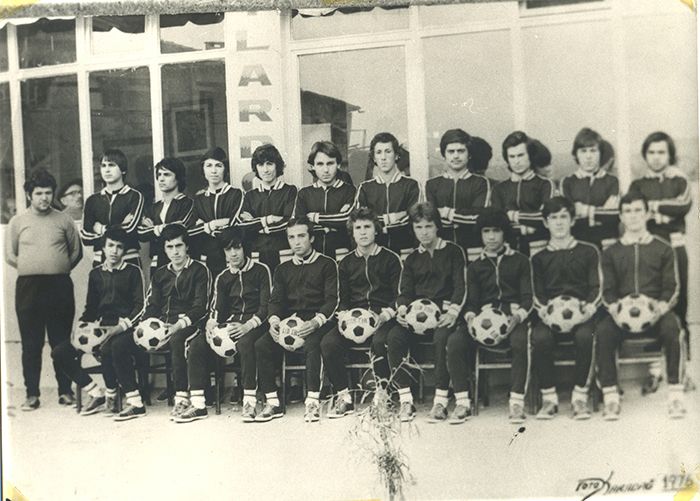 Dinamo Mesken football team Dinamo Mesken futbol takımı 
Fotoğraf: Cemal Karadağ (1976)