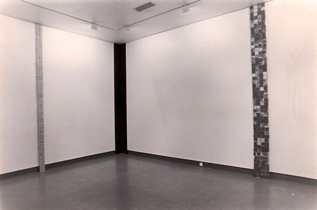 Hba 5 Hüseyin Bahri Alptekin & M. D. Morris, <i>S/Z, Anı/Bellek 1</i> (Taksim Sanat Galerisi, İstanbul), 1991<br />
SALT Araştırma, Vasıf Kortun Arşivi